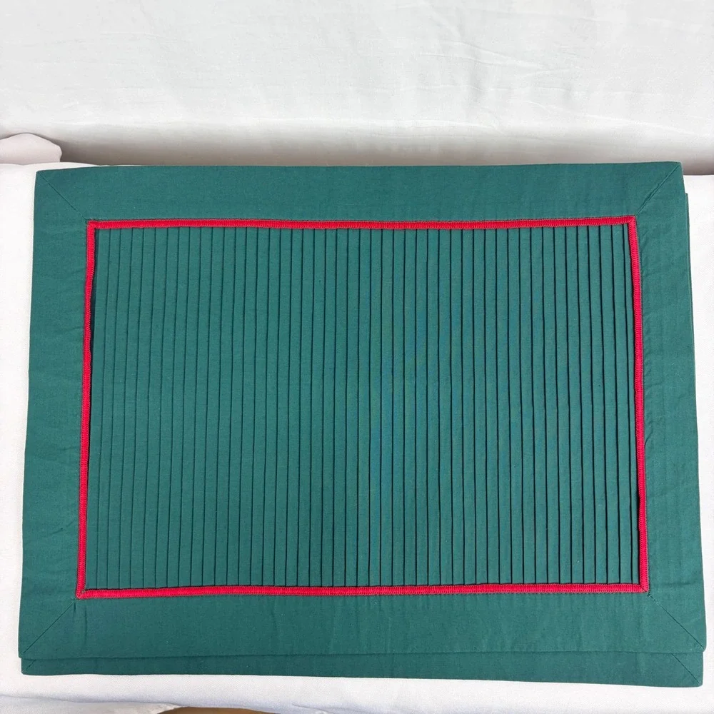 Set of 6 Forest Green Pleated Cotton Placemats with‎ Red Embroidered Trim Trim